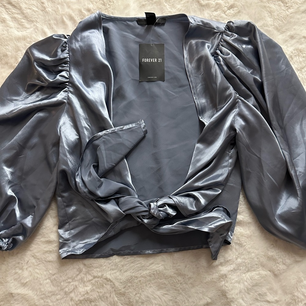 NWT Forever 21 Blouse Size Small